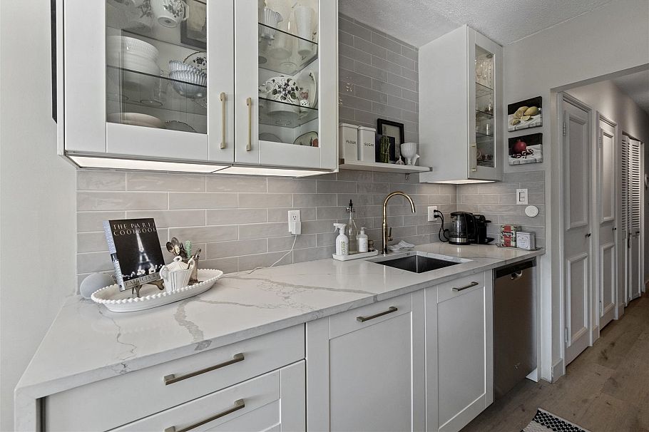 10 140 E 20th Street North Vancouver, BC - 12