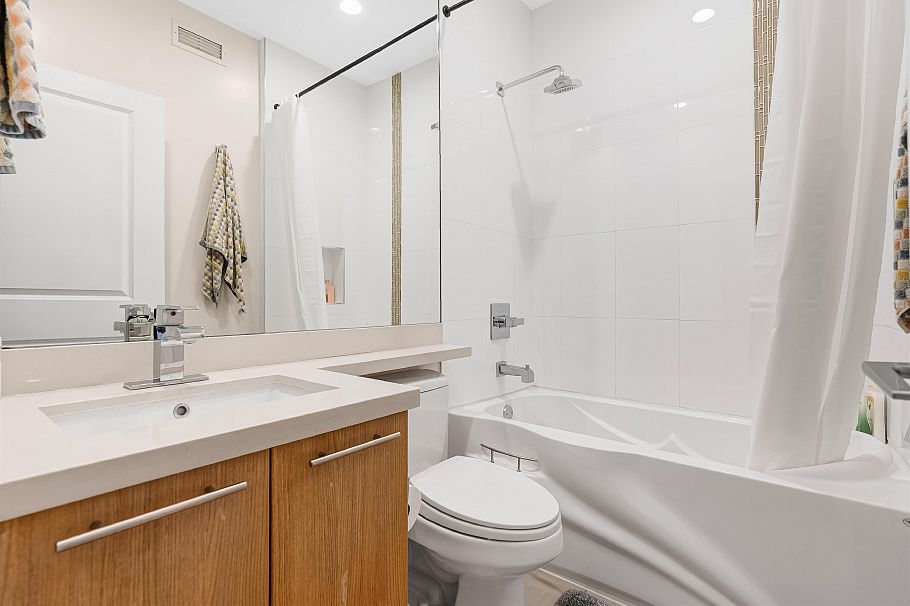 460 E 5th Avenue Vancouver, BC - 26