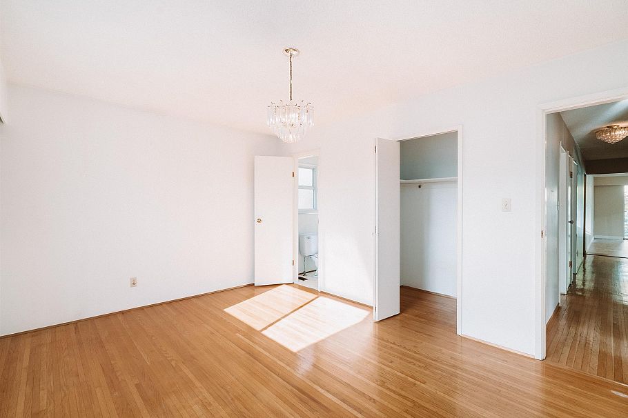 2618 W 15th Avenue Vancouver, BC - 19