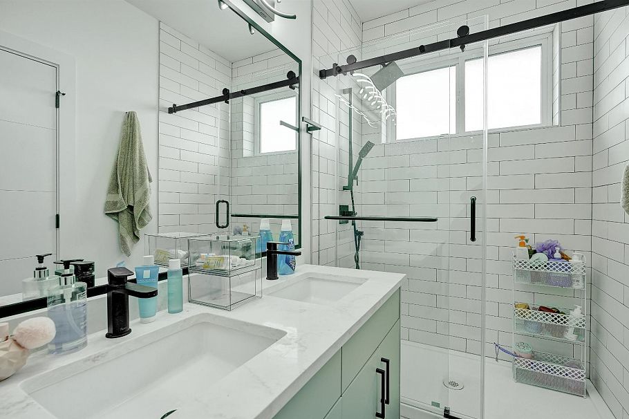 1421 E 62nd Avenue Avenue Vancouver, BC - 28