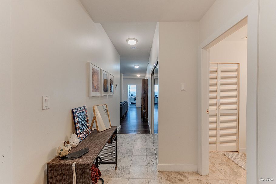 2602 1500 Hornby Street Vancouver, BC - 2