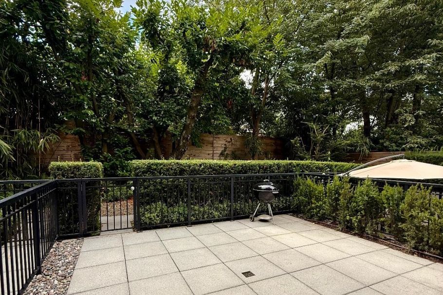 460 E 5th Avenue Vancouver, BC - 7