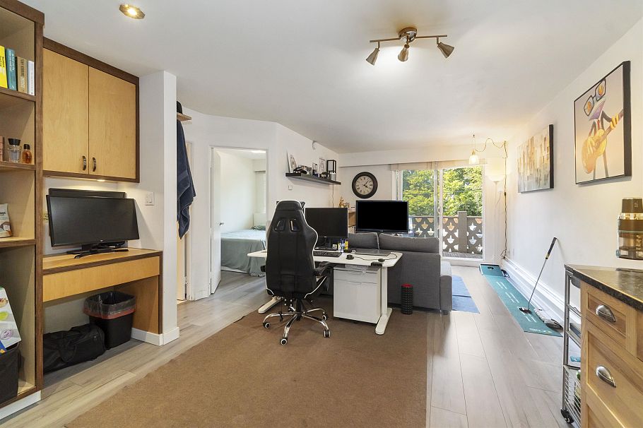 102 711 E 6th Avenue Vancouver, BC - 1