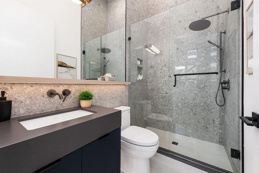 4 373 E 33rd Avenue Vancouver, BC - 25