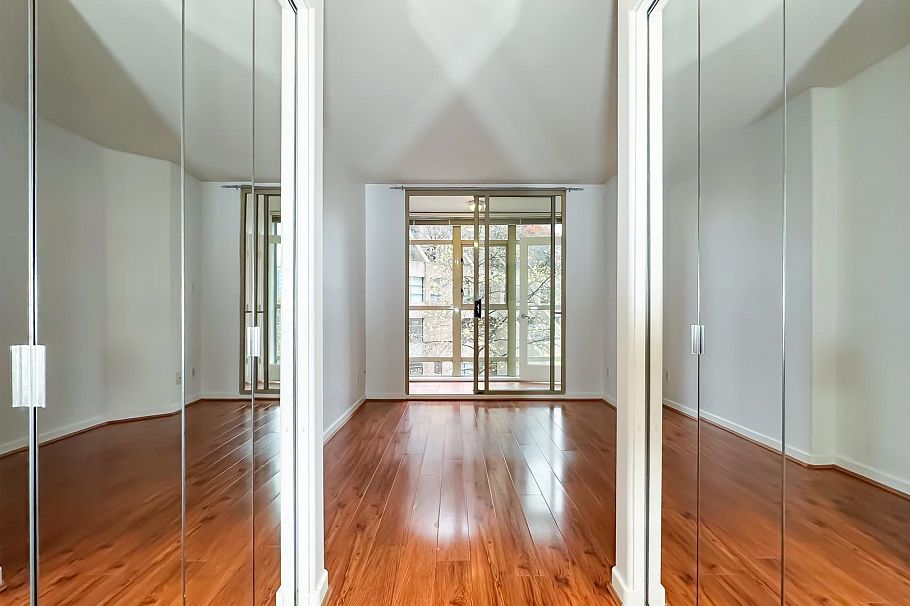 511 819 Hamilton Street Vancouver, BC - 12