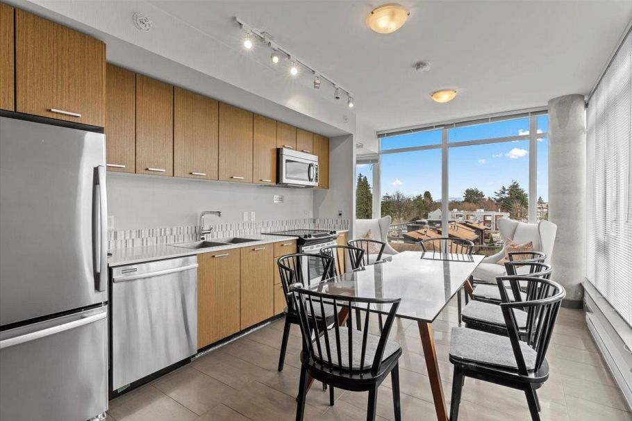 201 2321 Scotia Street Vancouver, BC - 30