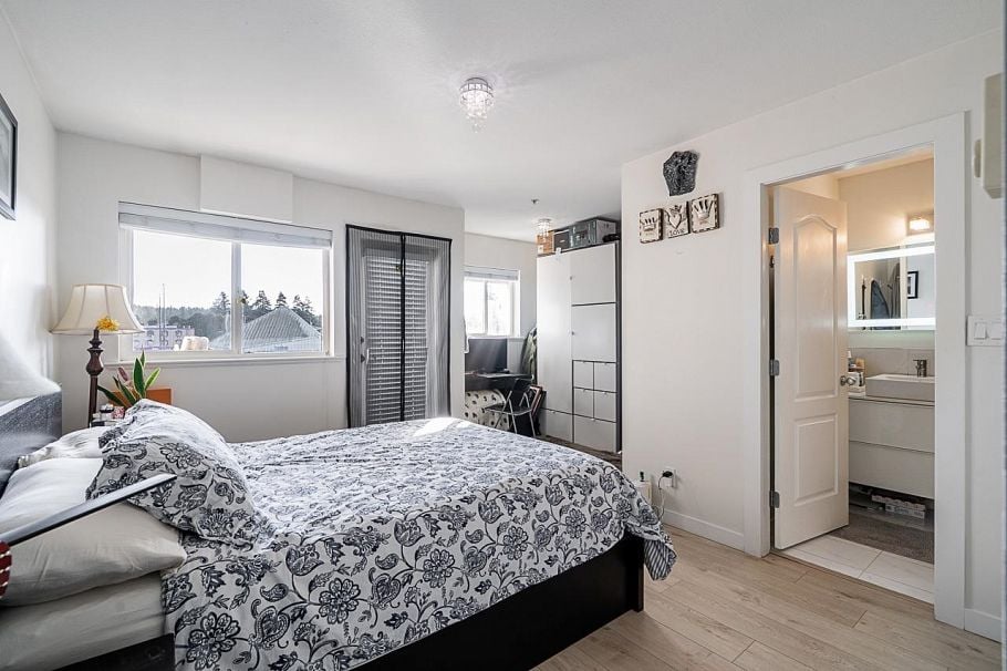 211 5625 Senlac Street Vancouver, BC - 23