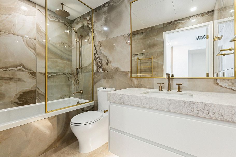 303 2096 W 47th Avenue Vancouver, BC - 15