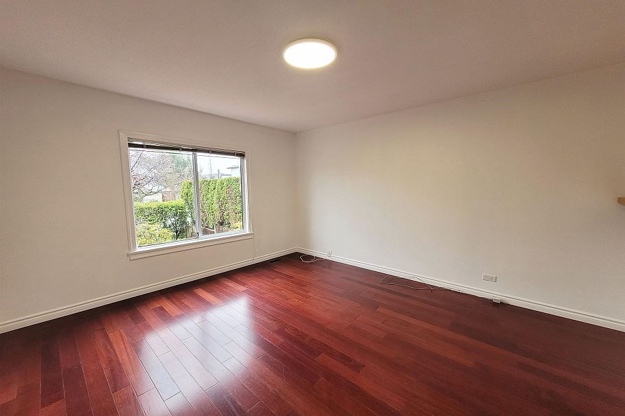 1467 W 58th Avenue Vancouver, BC - 7