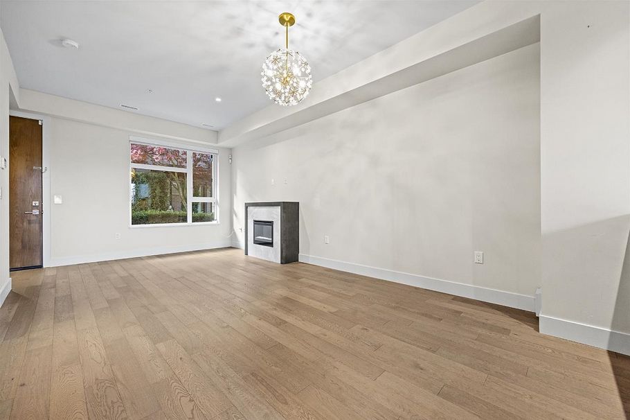 5522 Oak Street Vancouver, BC - 4