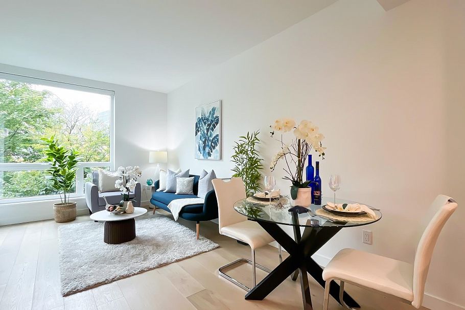 207 5058 Cambie Street Vancouver, BC - 5