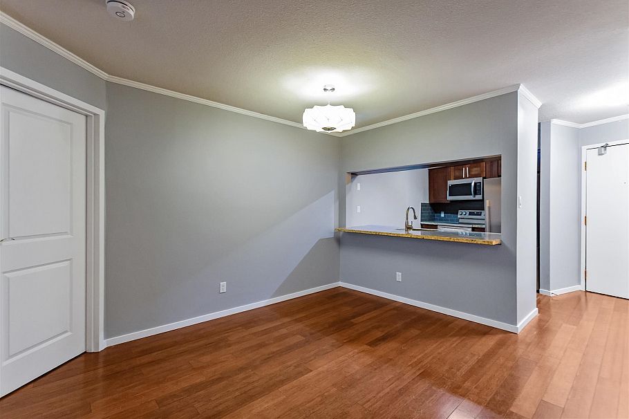 201 2222 Prince Edward Street Vancouver, BC - 6