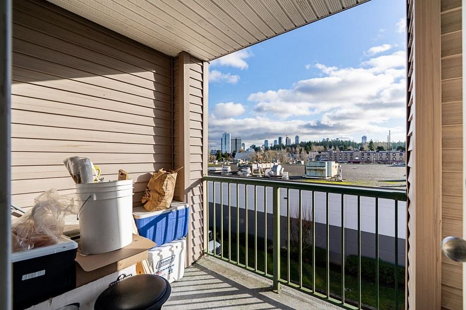 211 5625 Senlac Street Vancouver, BC - 26