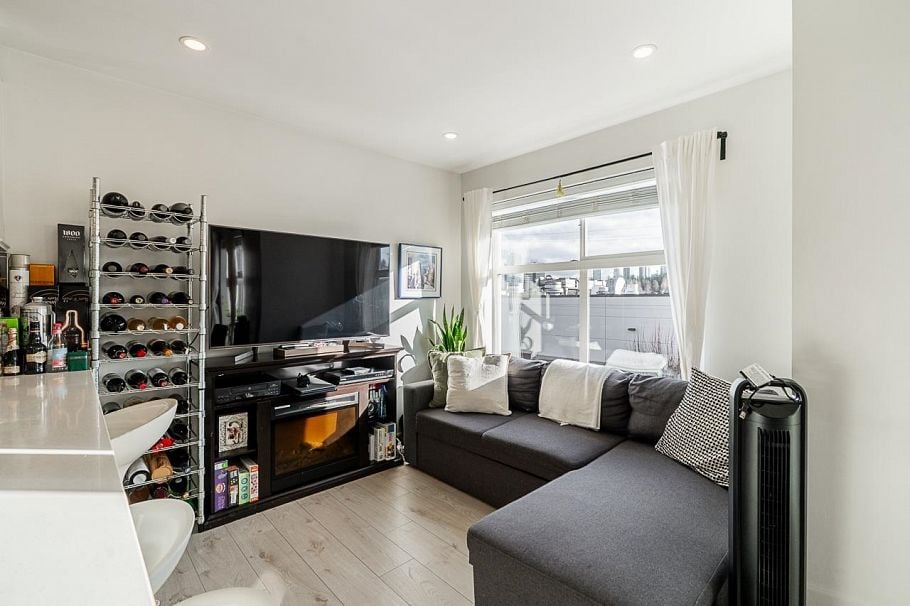 211 5625 Senlac Street Vancouver, BC - 17