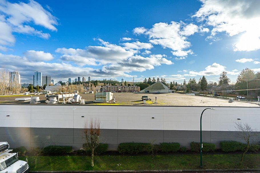 211 5625 Senlac Street Vancouver, BC - 27