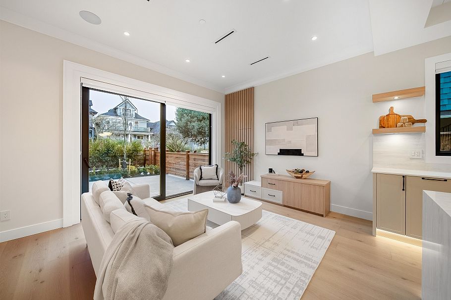 1 1841 Parker Street Vancouver, BC - 9