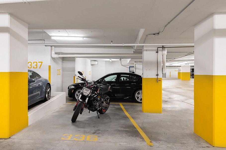 301 1233 W Cordova Street Vancouver, BC - 39