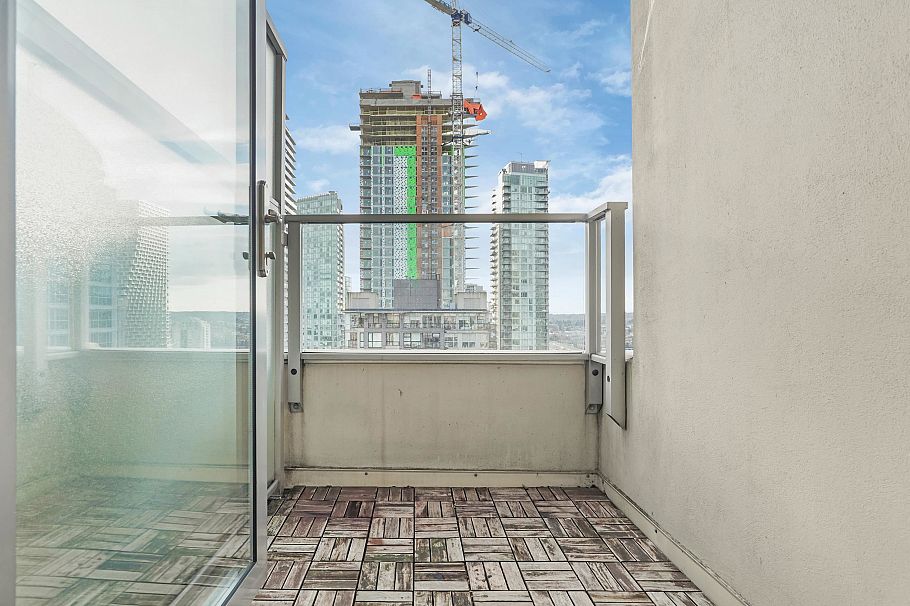 2404 1225 Richards Street Vancouver, BC - 24