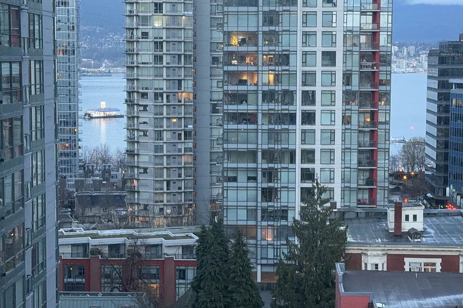 1203 1200 W Georgia Street Vancouver, BC - 29