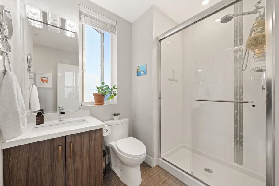 PH2 3939 Knight Street Vancouver, BC - 13