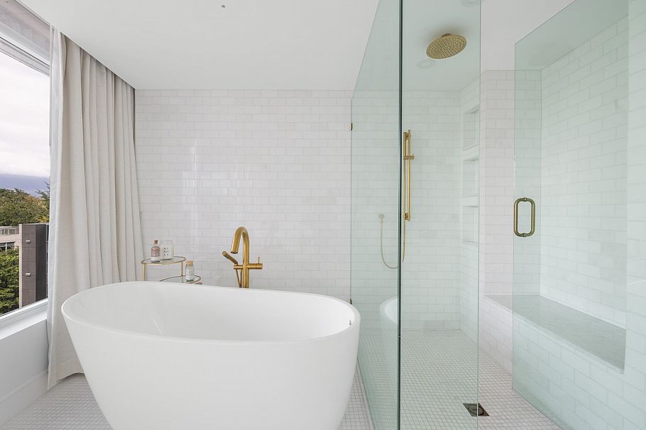 301 1233 W Cordova Street Vancouver, BC - 21