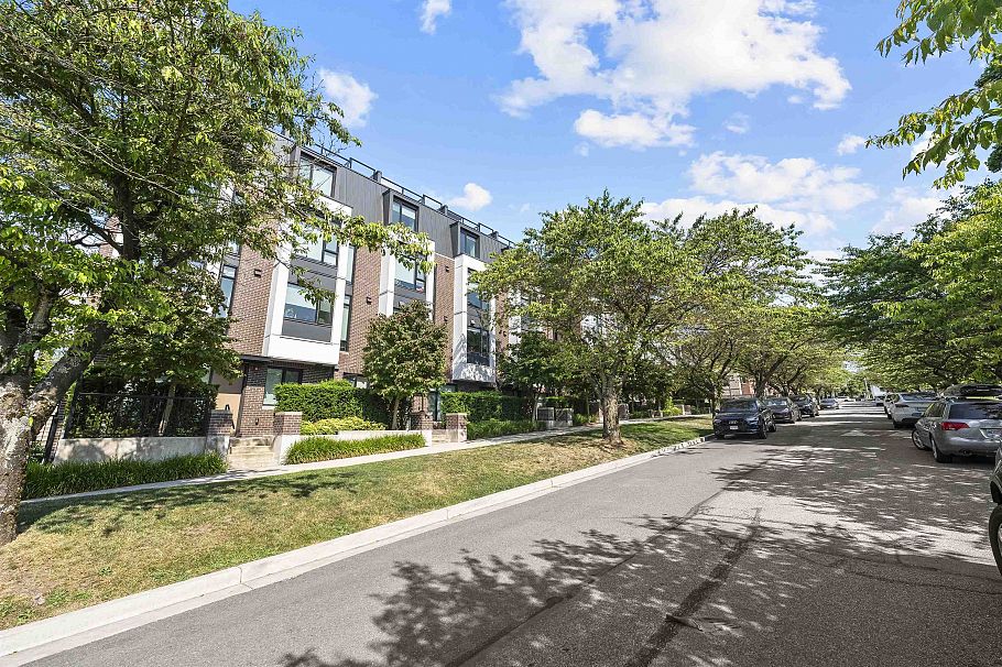 7605 Yukon Street Vancouver, BC - 1