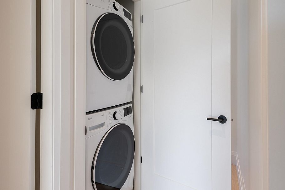 1 1243 E 27th Avenue Vancouver, BC - 21