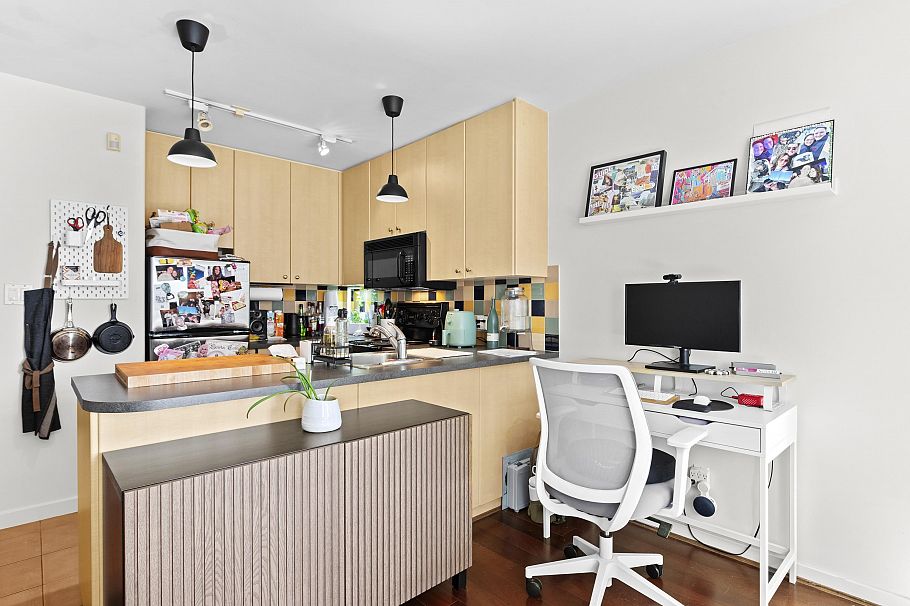 1105 819 Hamilton Street Vancouver, BC - 8