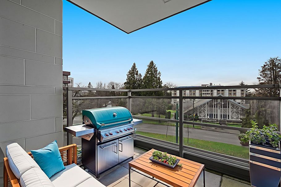 302 4908 Cambie Street Vancouver, BC - 33