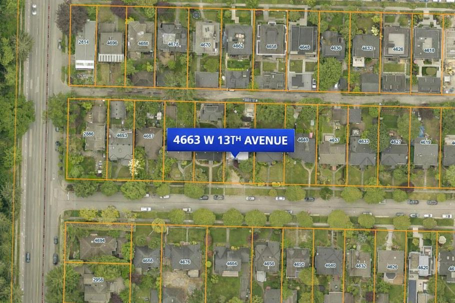 4663 W 13th Avenue Vancouver, BC - 1