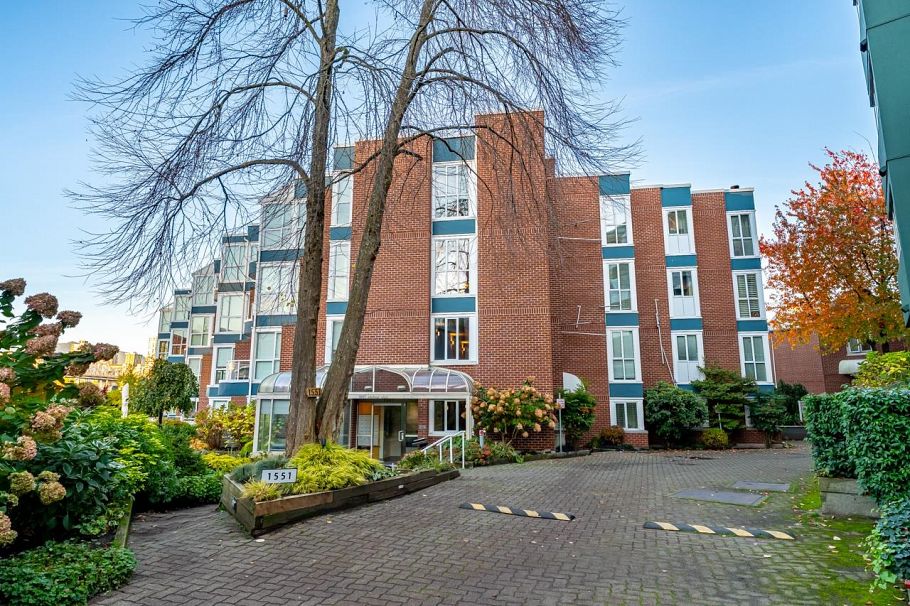 204 1551 Mariner Walk Vancouver, BC - 3