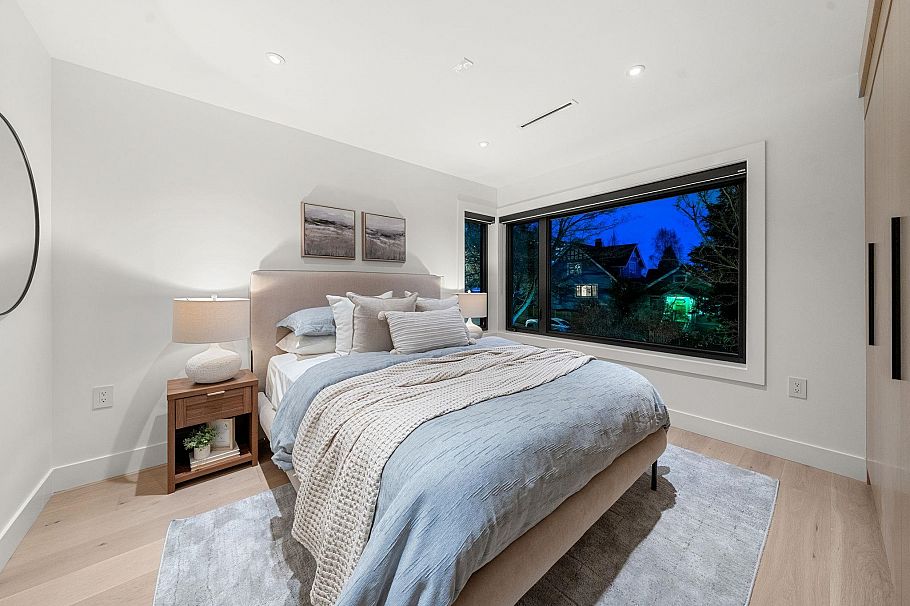 3679 Pandora Street Vancouver, BC - 23