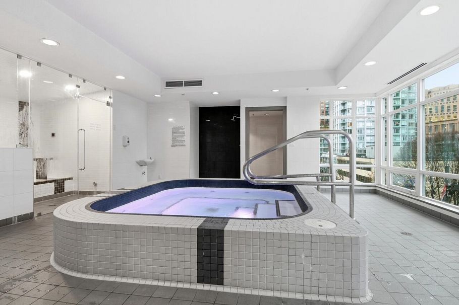 701 535 Smithe Street Vancouver, BC - 24