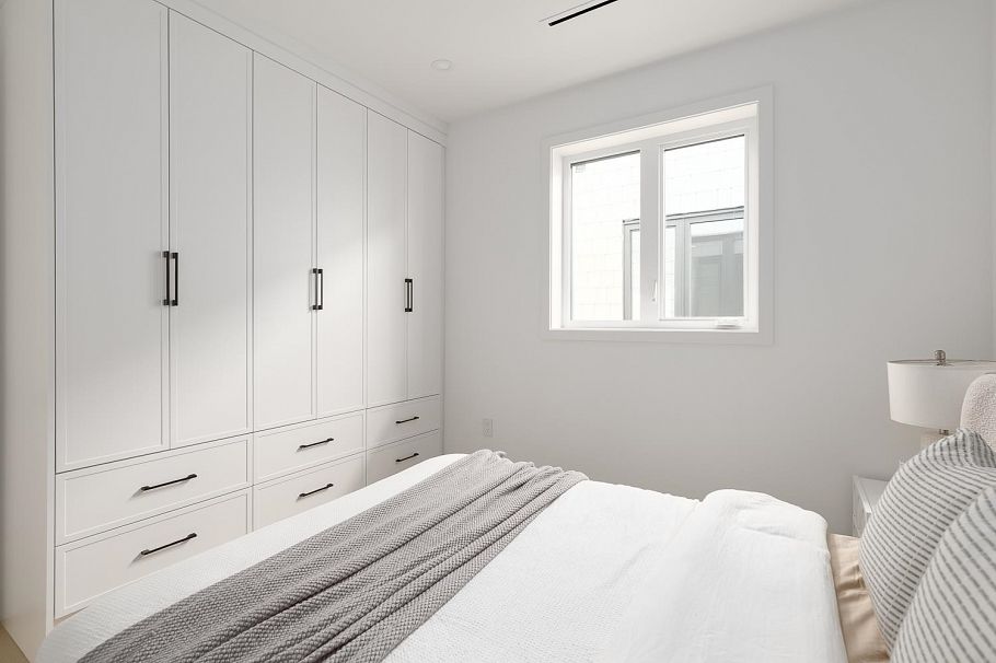 1 5969 Granville Street Vancouver, BC - 11