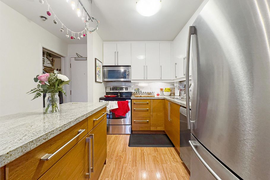 205 111 W 10th Avenue Vancouver, BC - 8