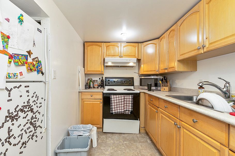 1341 E 29th Avenue Vancouver, BC - 20