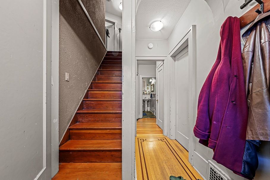 660 W 13th Avenue Vancouver, BC - 12