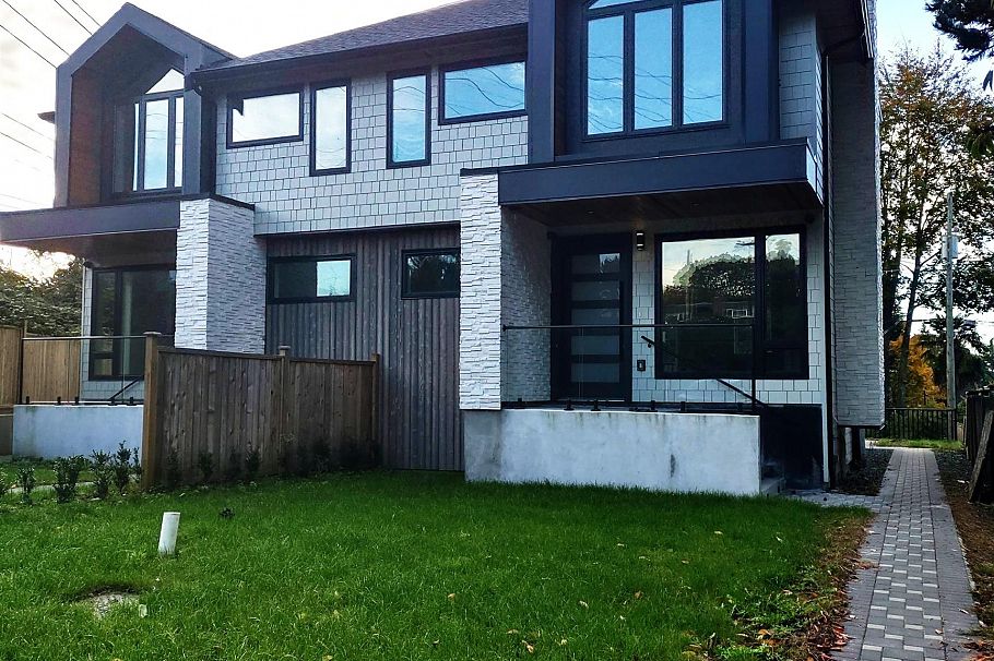 2 1706 W 68 Avenue Vancouver, BC - 1