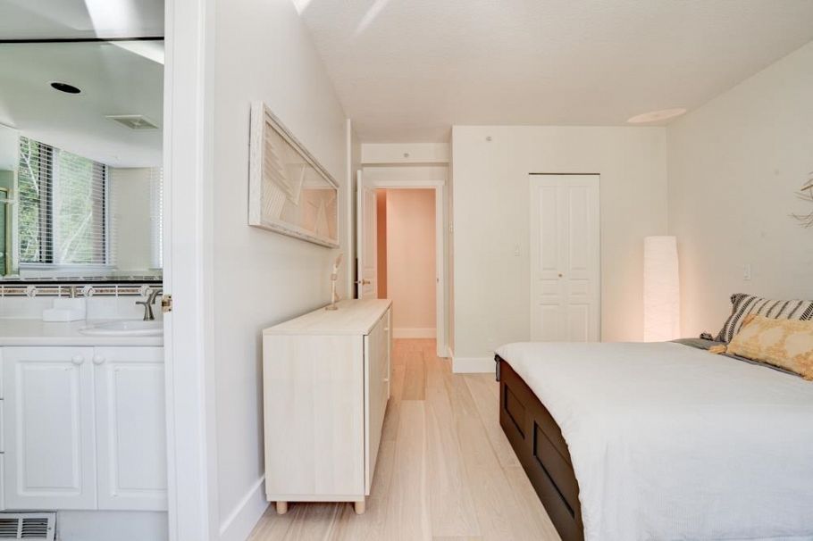 301 5775 Hampton Place Vancouver, BC - 16