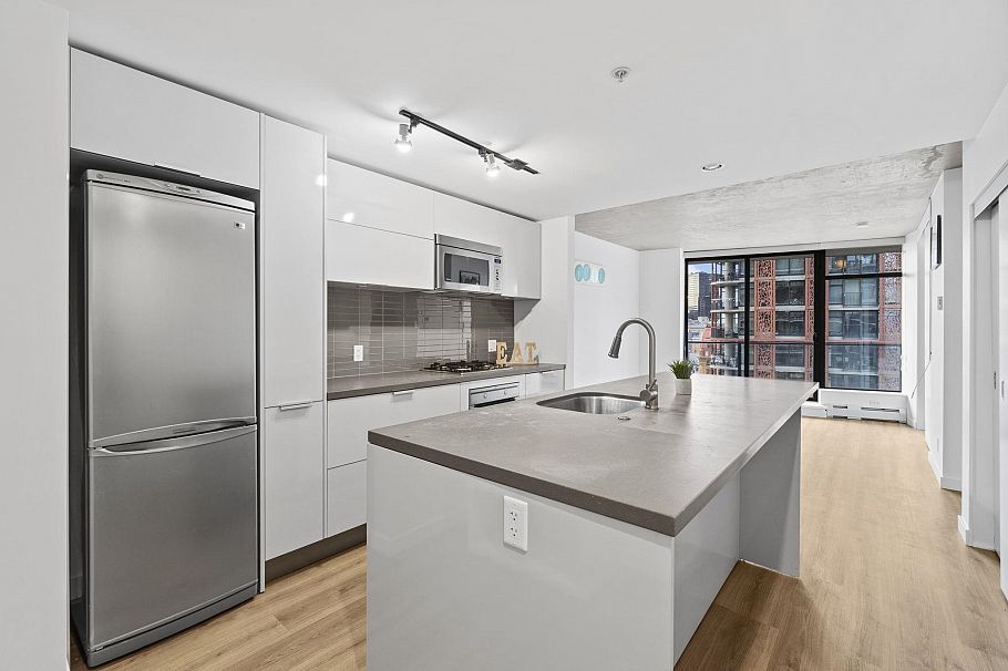 1707 108 W Cordova Street Vancouver, BC - 2