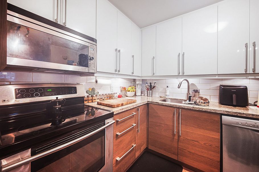 205 111 W 10th Avenue Vancouver, BC - 7