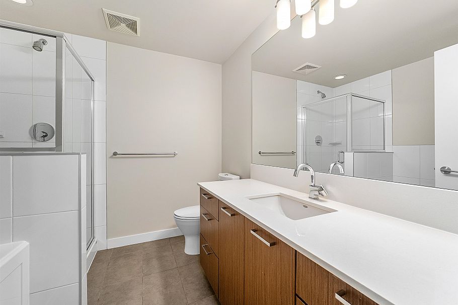 2389 Scotia Street Vancouver, BC - 17