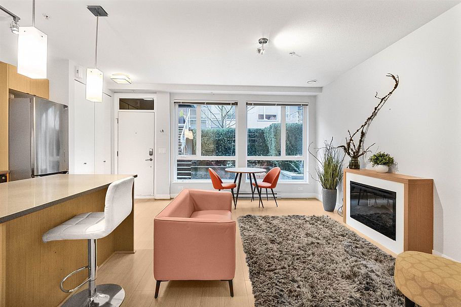 115 735 W 15th Street North Vancouver, BC - 12