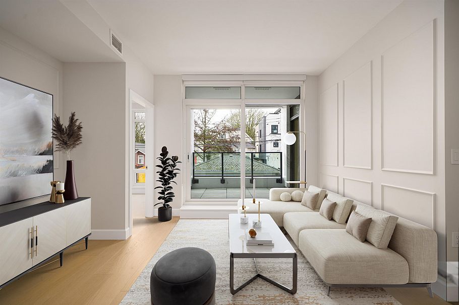 303 3668 W 10th Avenue Vancouver, BC - 3