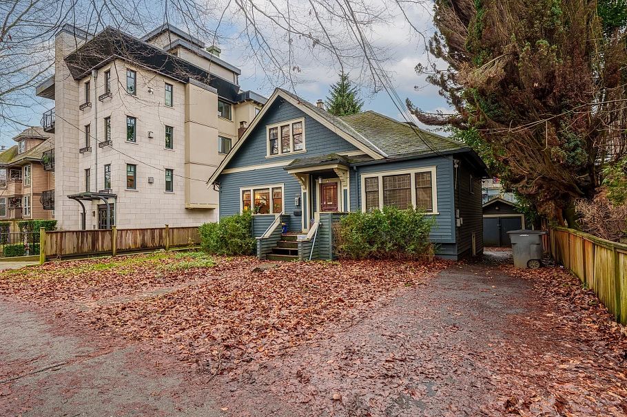 660 W 13th Avenue Vancouver, BC - 22