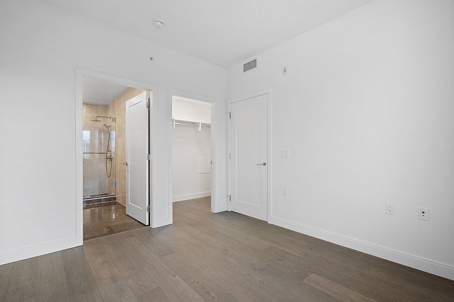 302 4908 Cambie Street Vancouver, BC - 24