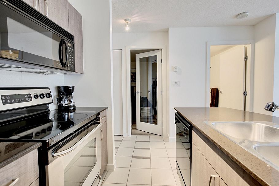 2906 610 Granville Street Vancouver, BC - 13