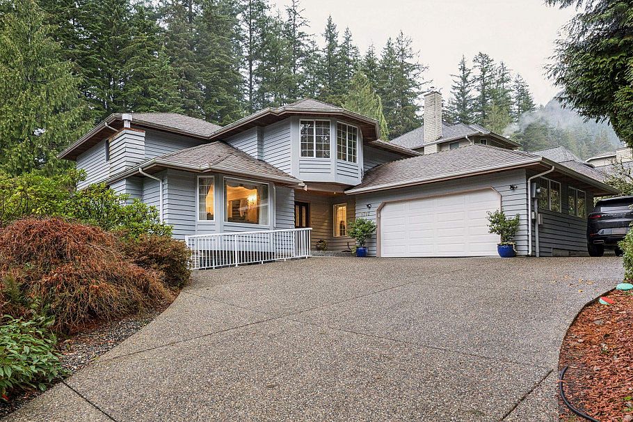 5707 Nancy Greene Way North Vancouver, BC - 1