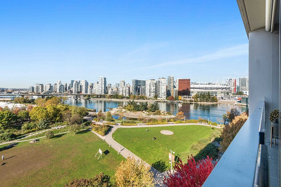 805 1616 Columbia Street Vancouver, BC - 27