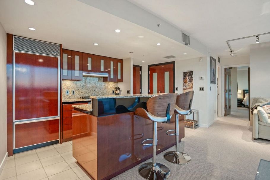 3206 938 Nelson Street Vancouver, BC - 11